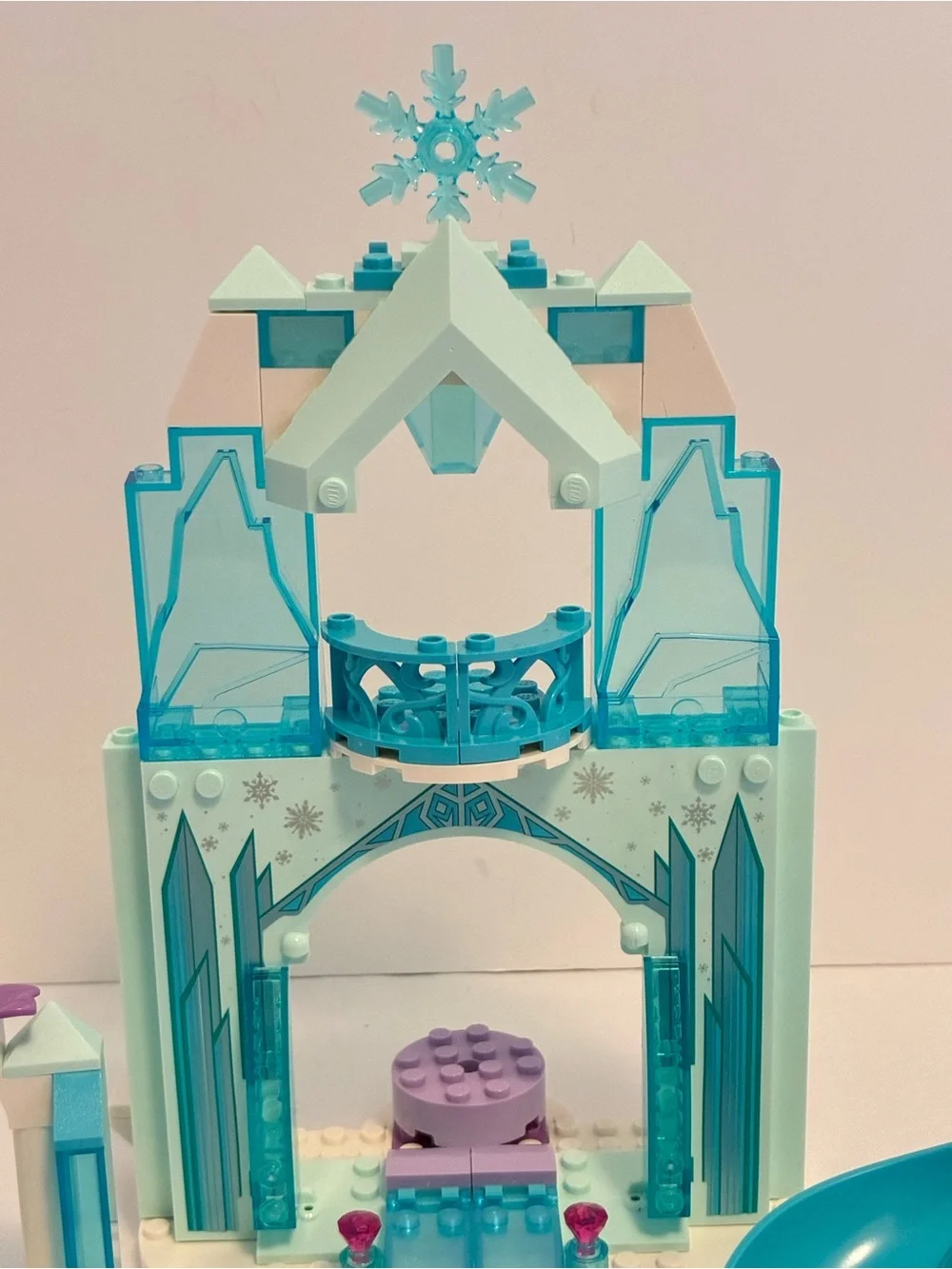 Lego Disney Anna and Elsa's Frozen Wonderland #43194 Retired